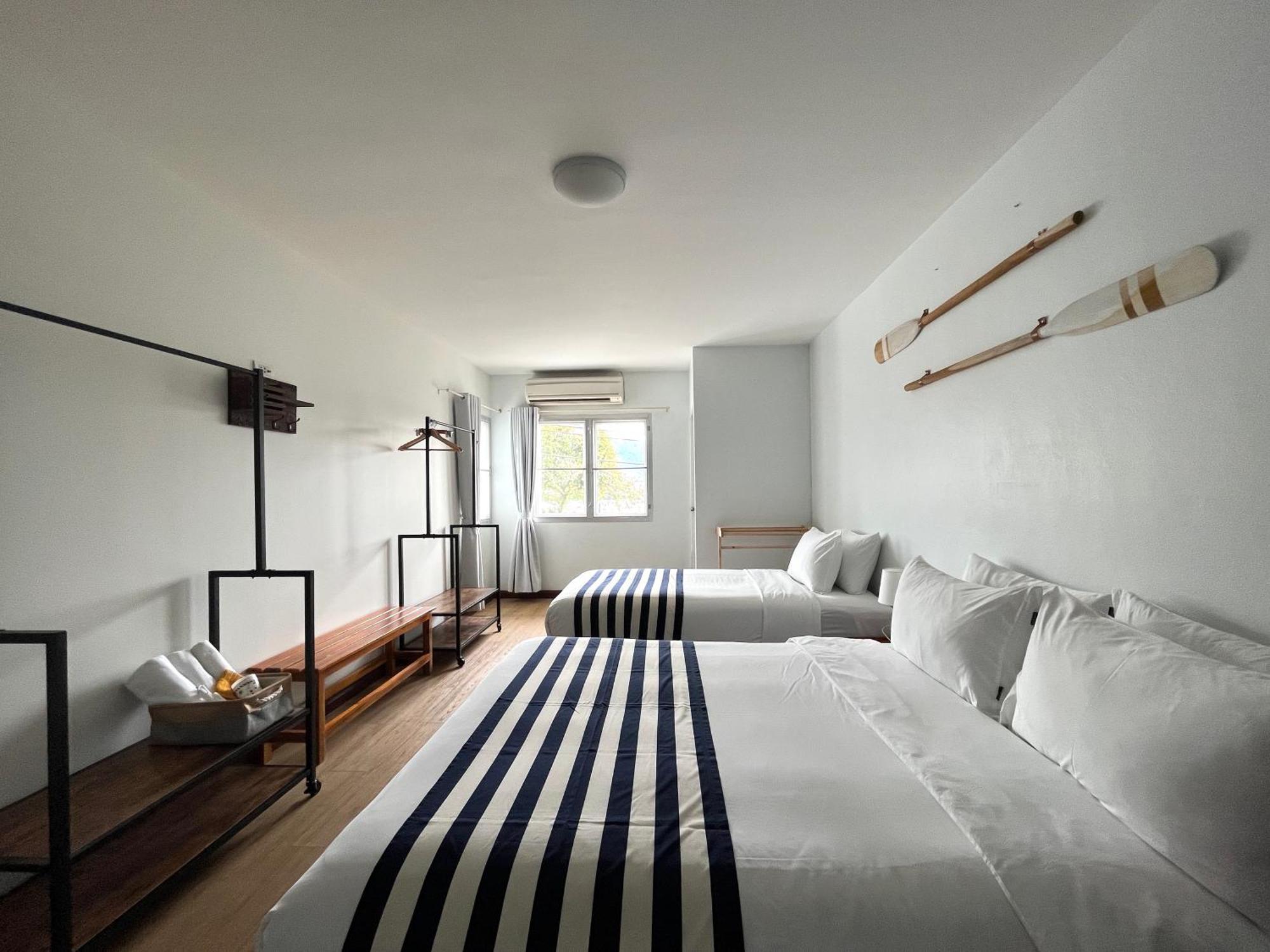 Nautical Home & Seashell House B&B Khao Lak Exterior foto